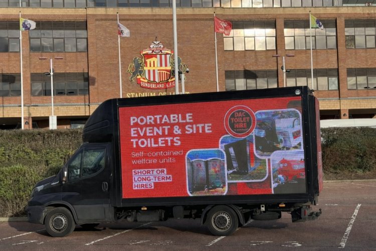 Mobile Billboard Advertising: Is It Right for Your Brand in the UK?