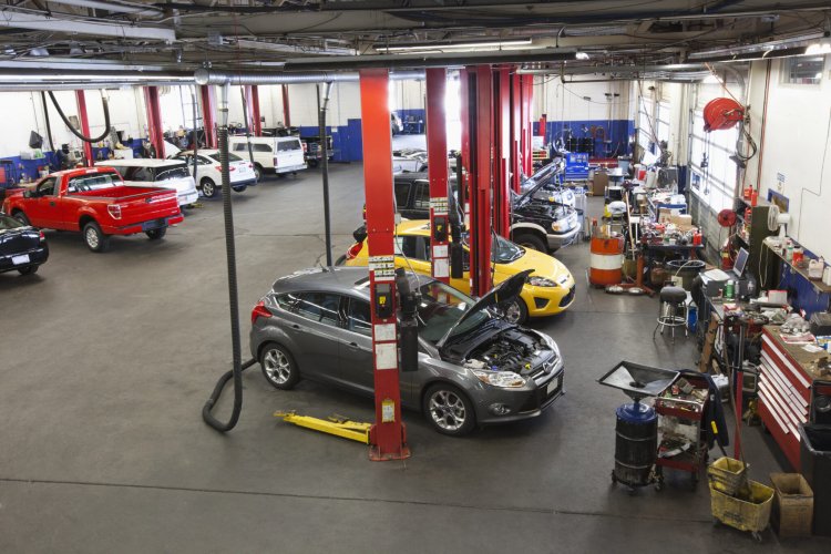 What to Expect From Professional Car Body Shop Services